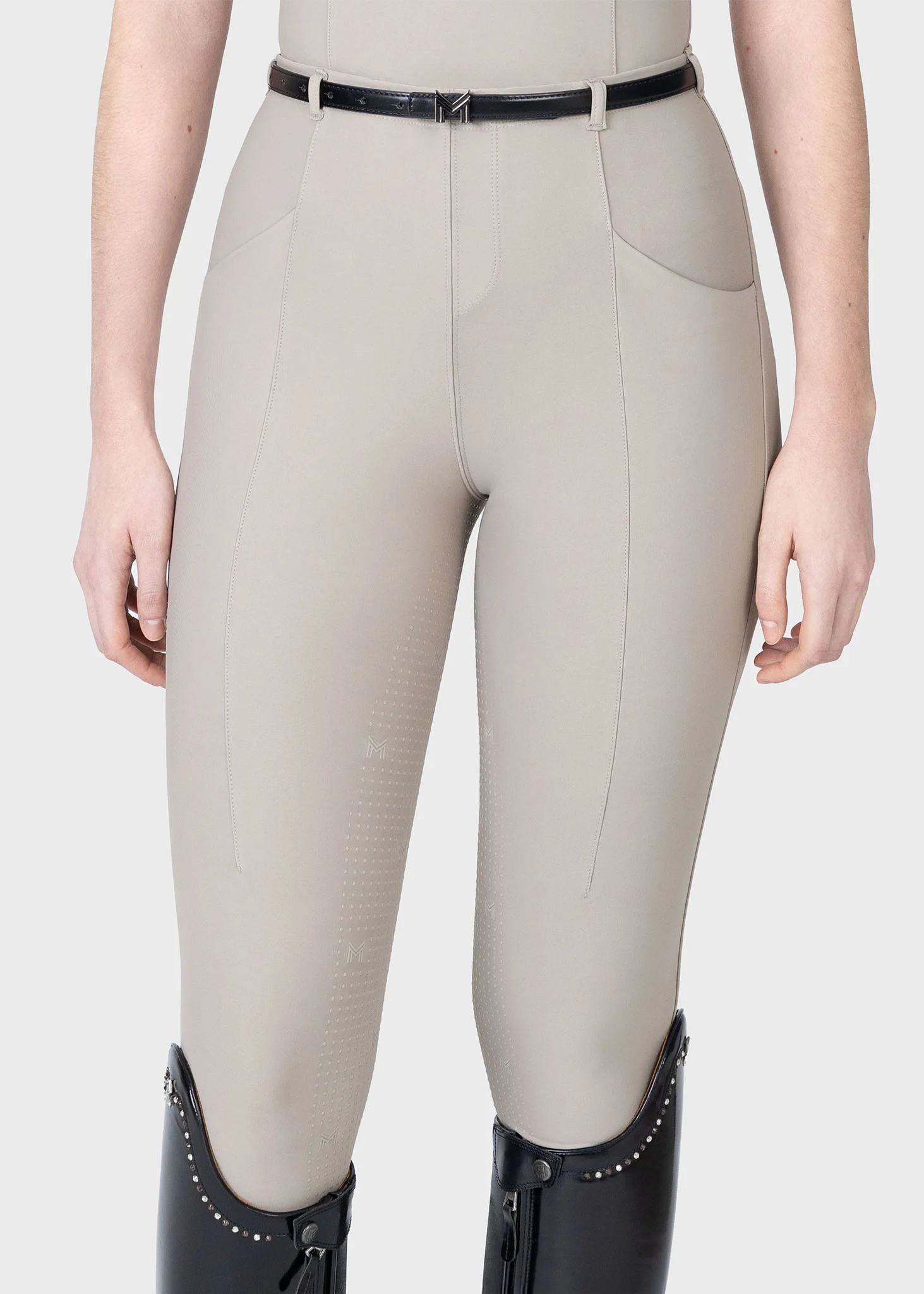 CALÇAS DE EQUITAÇÃO PARA SENHORA  VELYA  RIDING LEGGINGS +BELT (SOFT TAUPE/ GUNMETAL) MAXIMILIAN EQUESTRIAN