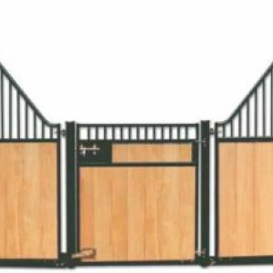 FACHADA DE BOXES PARA CAVALOS MODELO 